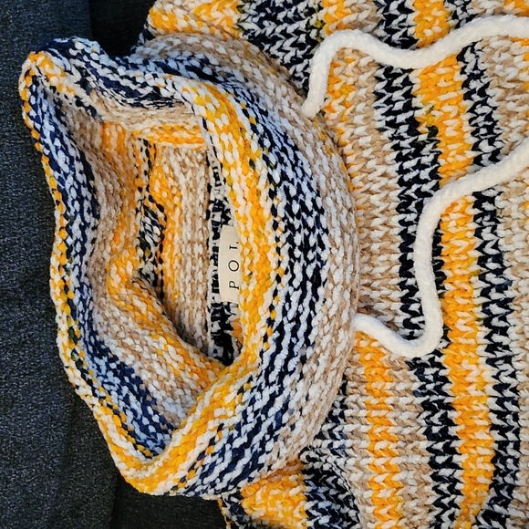 POL chenille sweater with fringe NWT - Picture 2 of 4